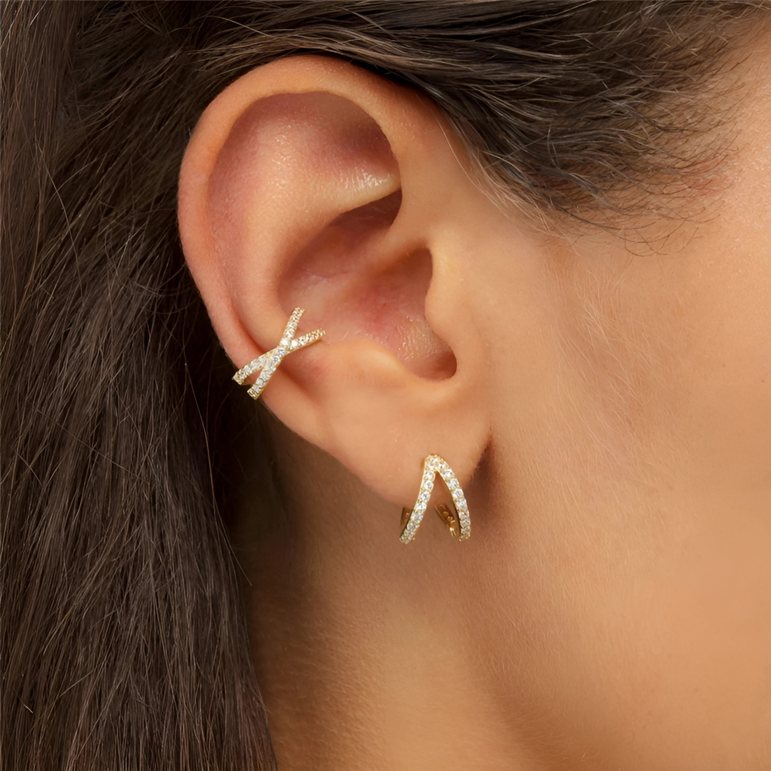 NOELLE CROSS EAR CUFF