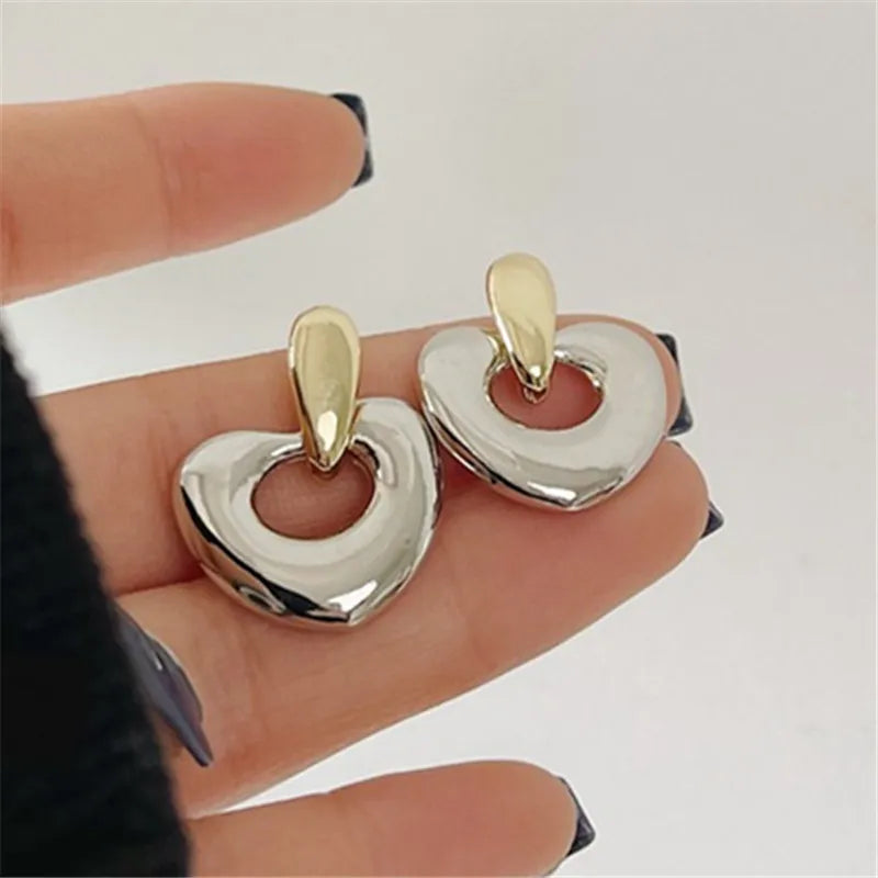 AVA DOUBLE-COLOR STUD EARRINGS