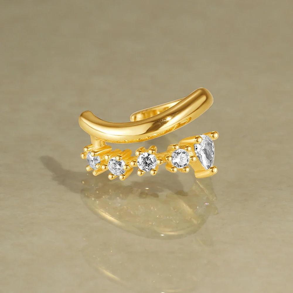 NYLA DOUBLE LAYER EAR CUFF